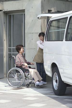 総合歯科ならではのインプラント治療