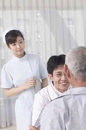 四日市でのインプラント治療完全ガイド：費用、医院選び、最新情報を徹底解説！